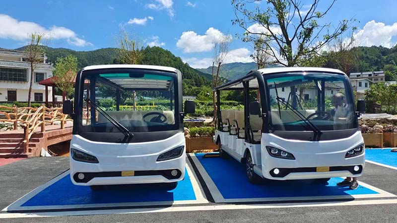景區(qū)電動(dòng)觀光車(chē) 景區(qū)電動(dòng)觀光車(chē)